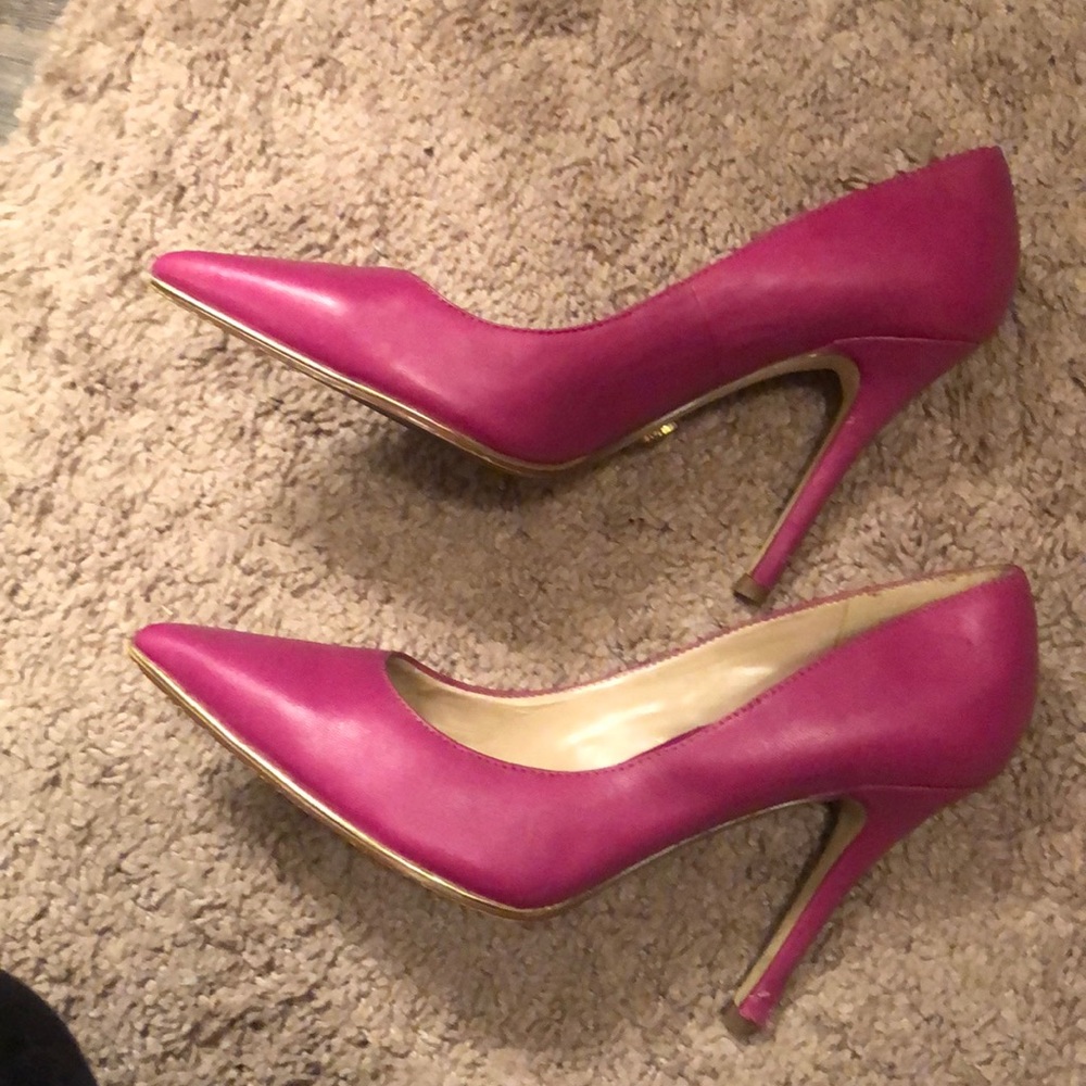 Bebe heels